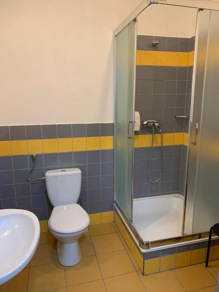 Schronisko Na Wyspie Hostel Wrocław Buitenkant foto